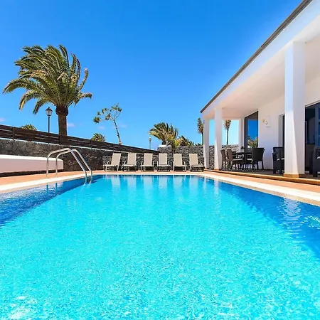 Feriehus In Marina Rubicon With Pool Playa Blanca (Lanzarote)