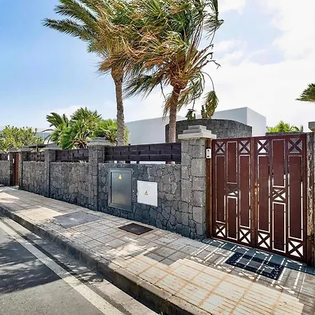 Feriehus In Marina Rubicon With Pool Playa Blanca (Lanzarote)