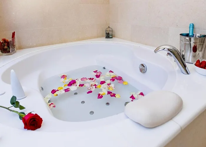 In Marina Rubicon With Pool Holiday home